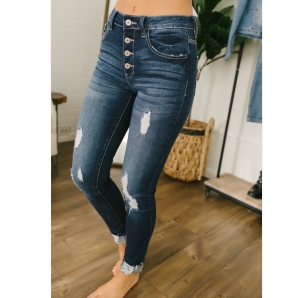 KanCan Distressed Skinny Jeans - Picture 5 of 6